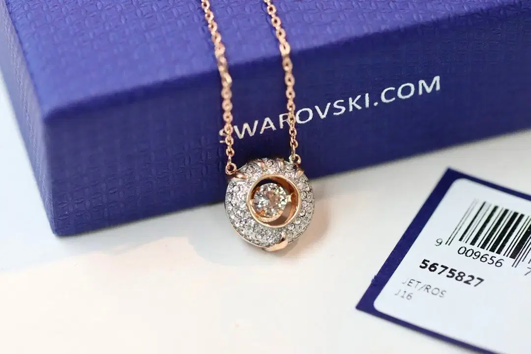 Swarovski   스와로브스키  여성  다이아몬드 목걸이