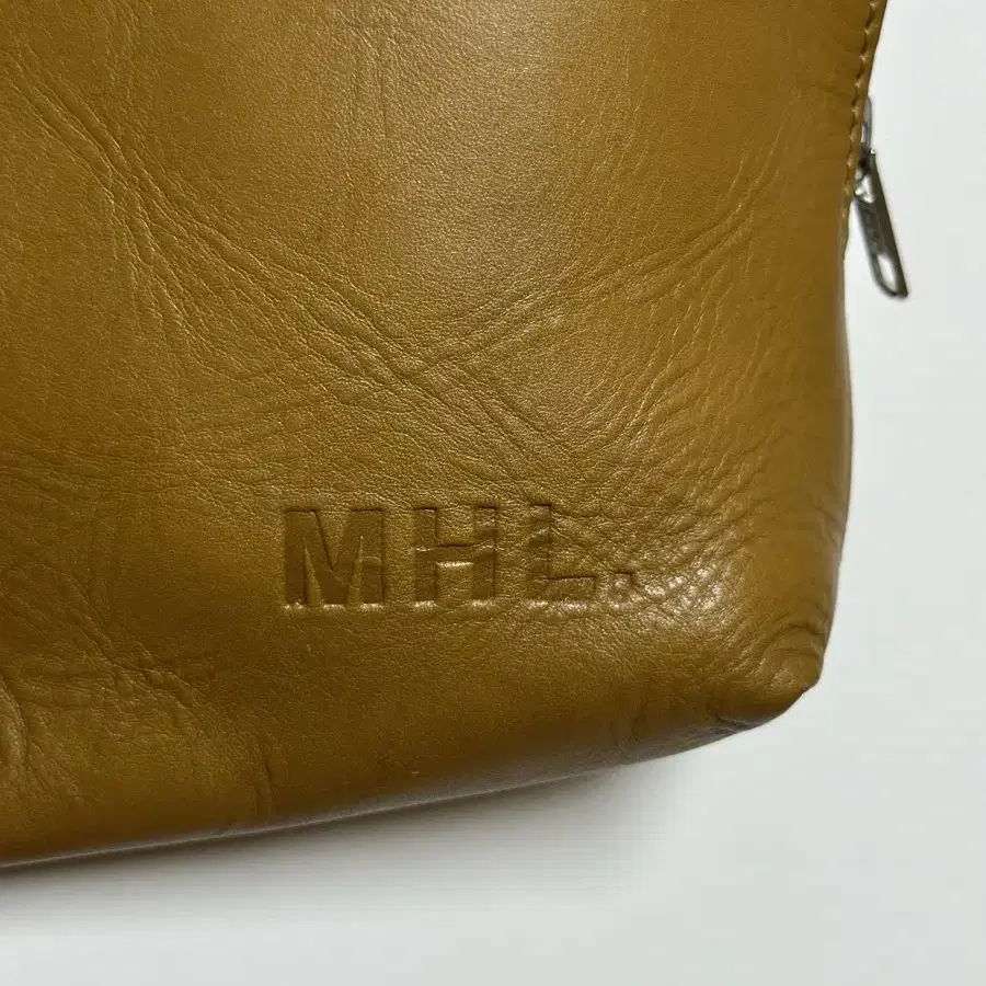 MHL 마가렛호웰 파우치