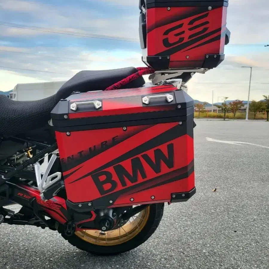 BMW r1250gsa 어드방 팝니다