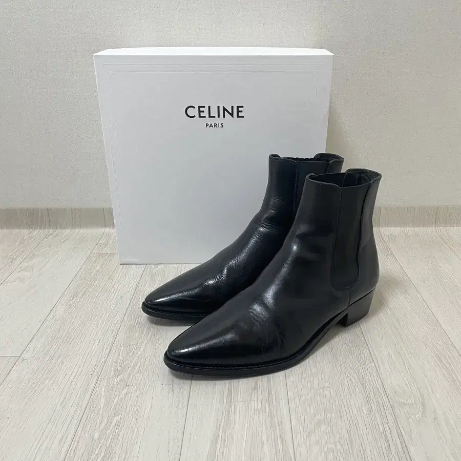 셀린느 첼시부츠 CELINE