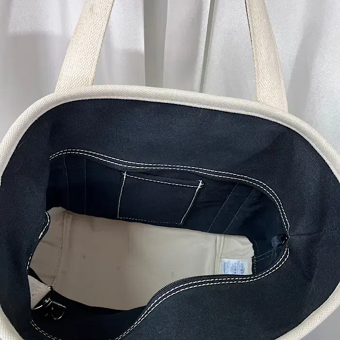 LANDS END bag