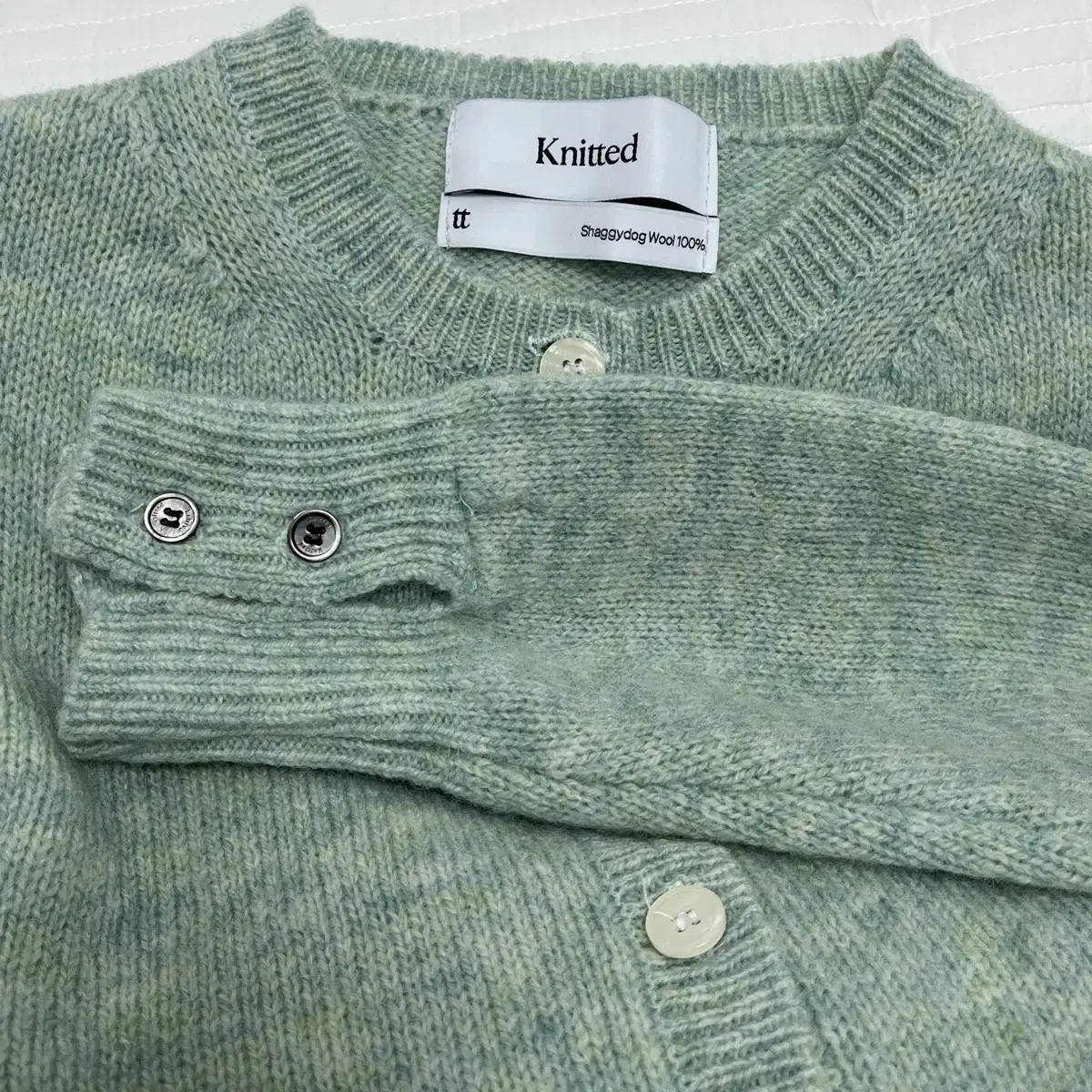 Knitted 쉐기독 울100 가디건 S 새상품