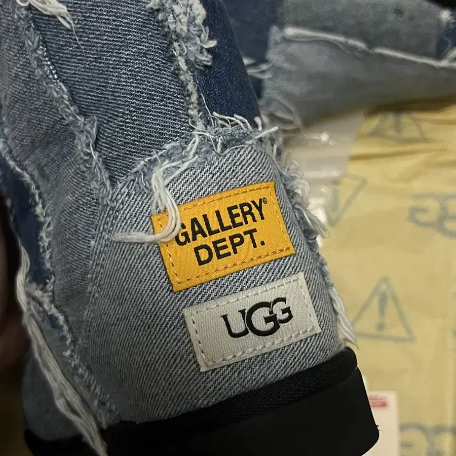 UGG x Gallery Dept 어그 갤러리디파트먼트 데님 부츠