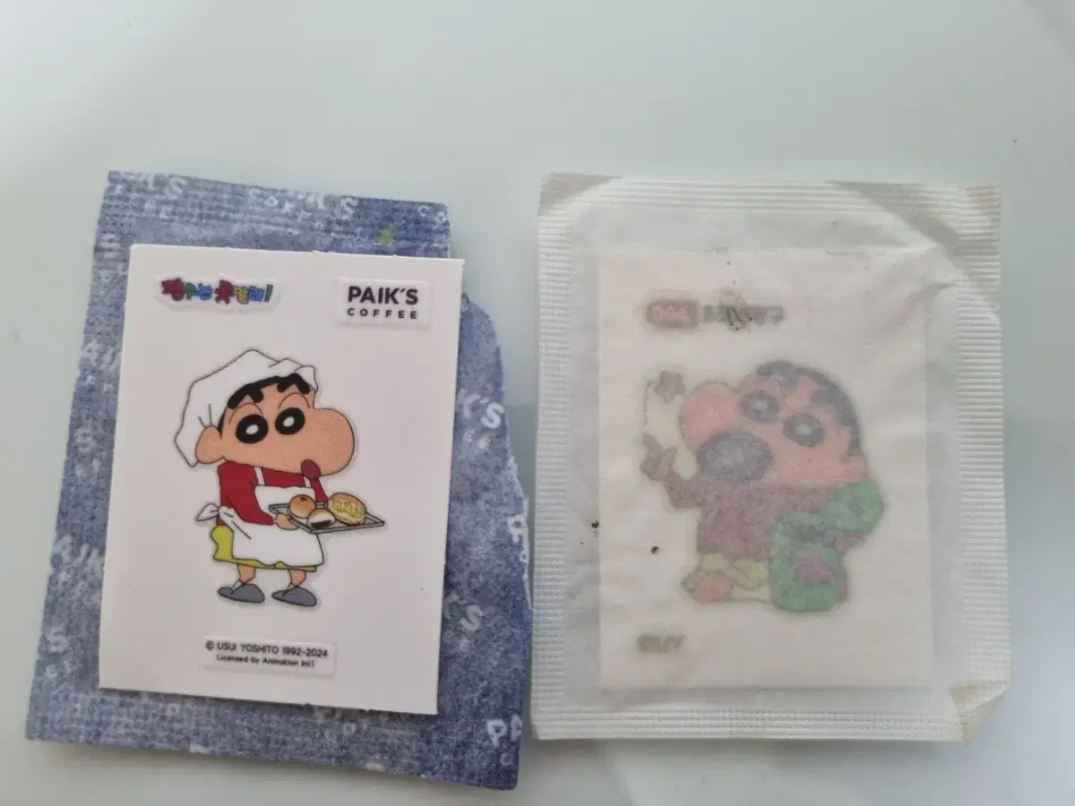 Crayon Shin-chan Melon Bread Chocolate Biscuit Crayon Shin-chan Sticker