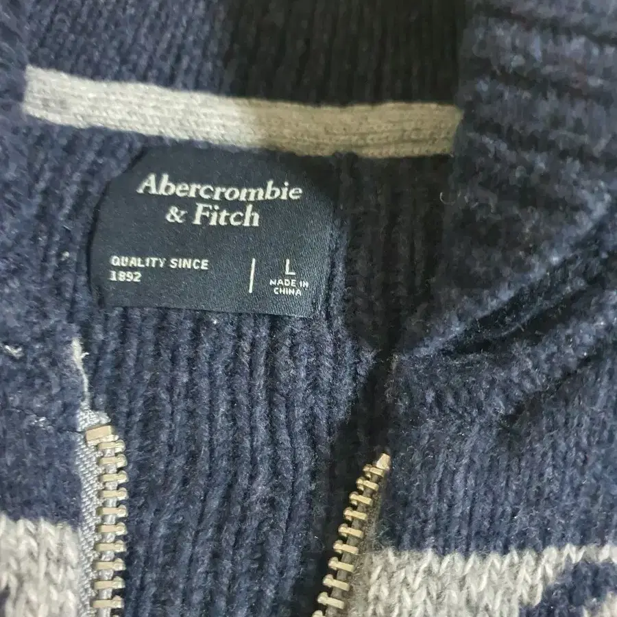 Abercrombie & Fitch 울 블랜디드 가디건