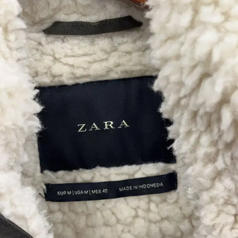 자라 ZARA 오버핏 양털 후리스 야상 자켓 105 S05953