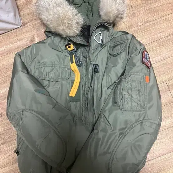 피라점퍼스 고비 19fw