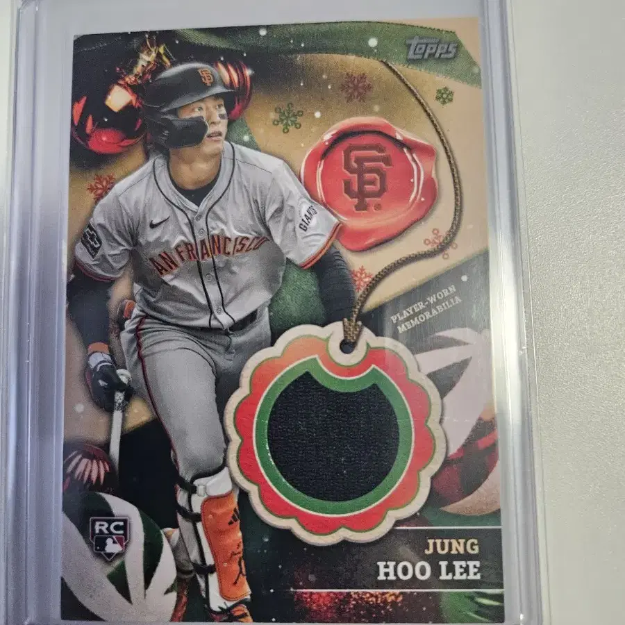 상태 다소 안 좋음)이정후 Topps 저지 카드