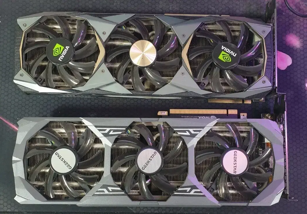 갤럭시 RTX2080  ( RTX4060 동급) 그래픽카드 싸게 팝니다