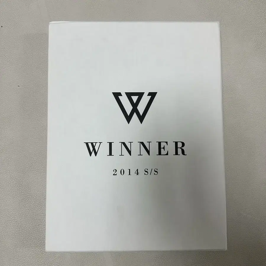 위너 데뷔앨범 3천원!!