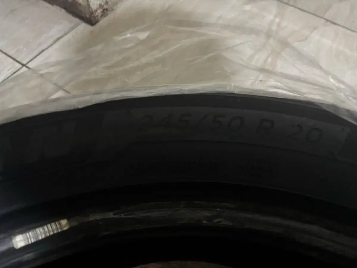 미쉐린 255 / 50 R20 필리세이드 순정 타이어