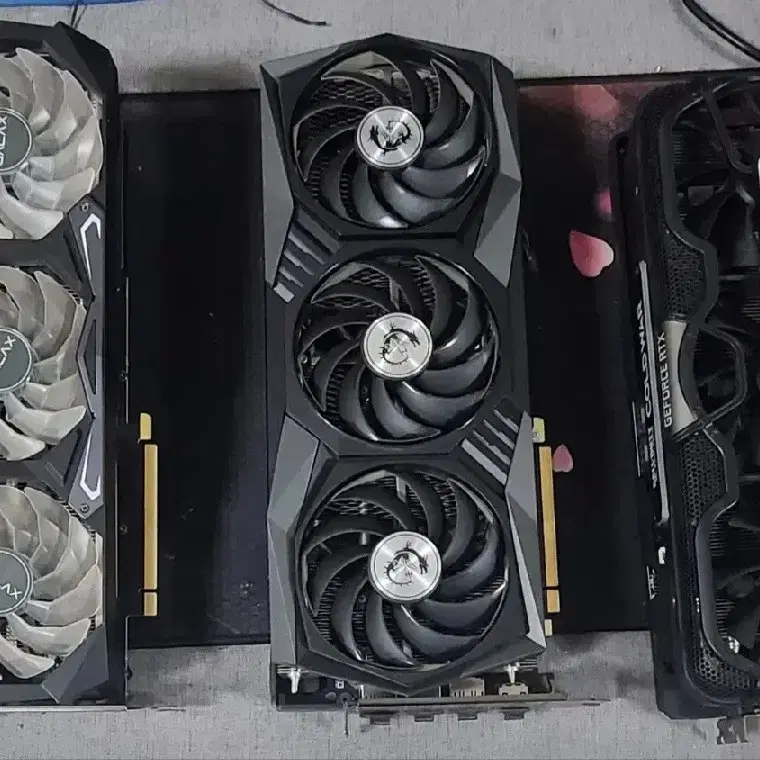 MSI 갤럭시 이엠텍 RTX3070 그래픽카드 여러가지 팝니다