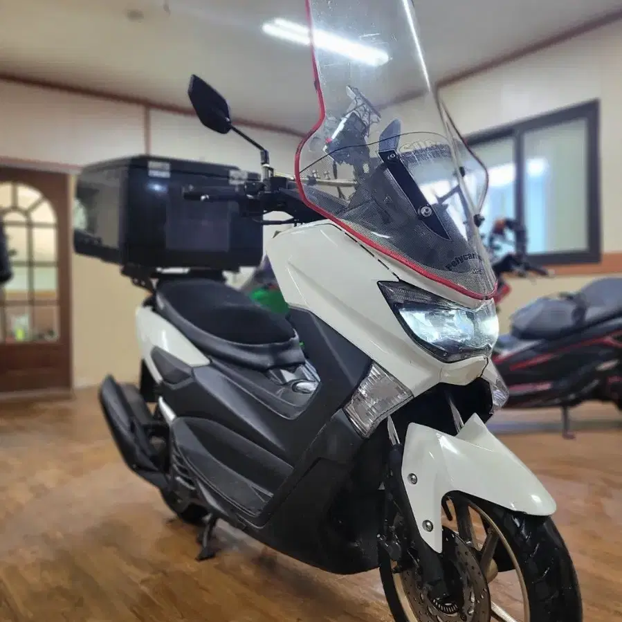 야마하)Nmax125(155보업) 깔끔한 차량 판매합니다