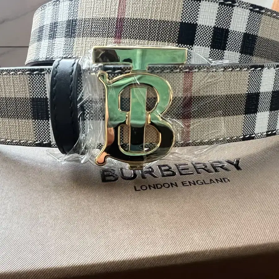 burberry 버버리골드 패션 벨트