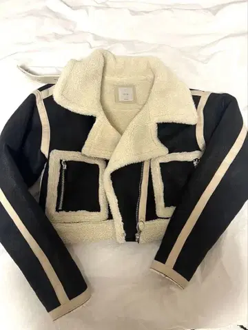 JUEMI 주에미 쇼트 무스탕 재킷