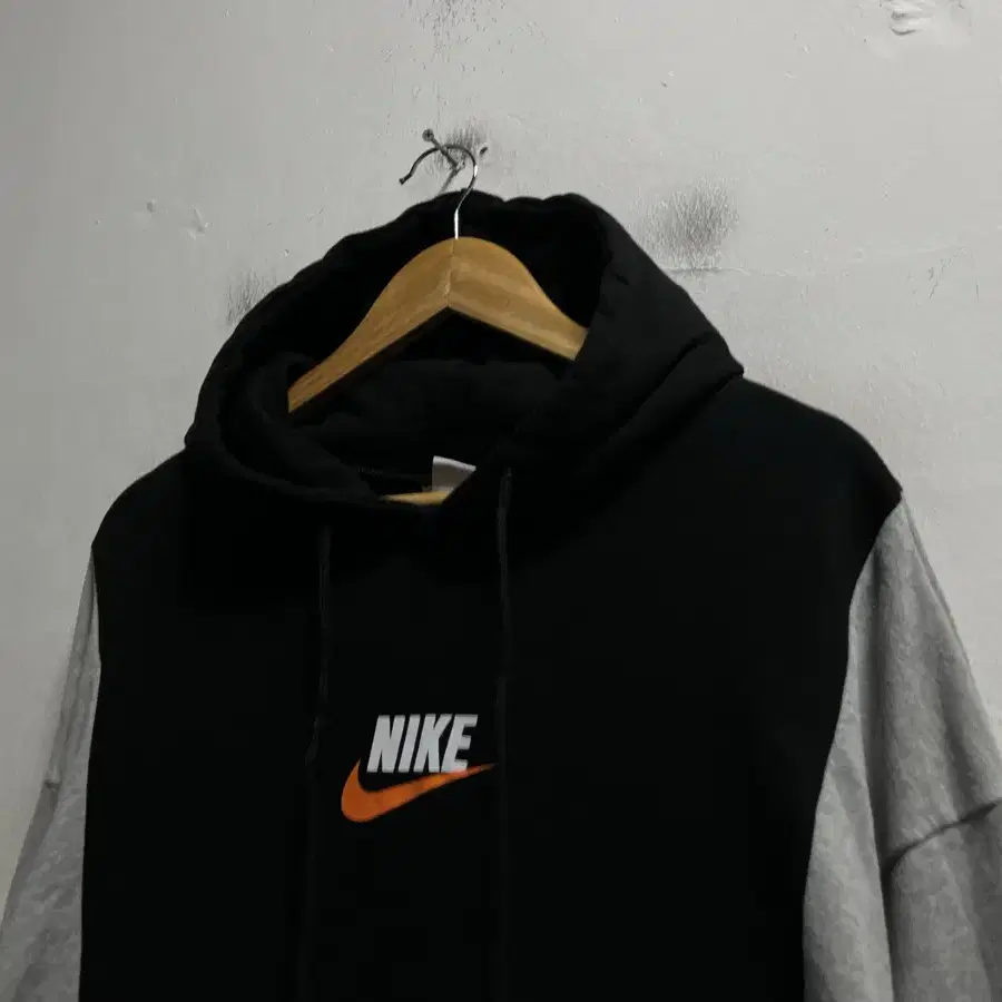 100-105 NIKE 나이키 빅스우시 빅로고 프린팅 루즈핏 스웻 후드티