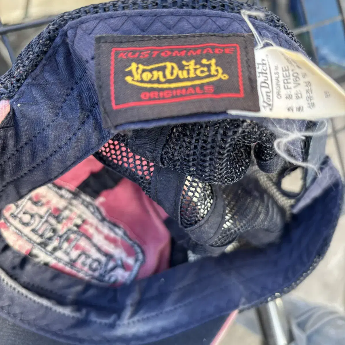 Von Dutch 본더치 레트로 데미지 디테일 핑크 메쉬캡