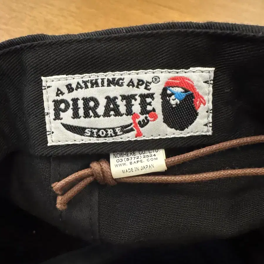 [OS] 베이프 pirate store 한정 6패널캡 블랙