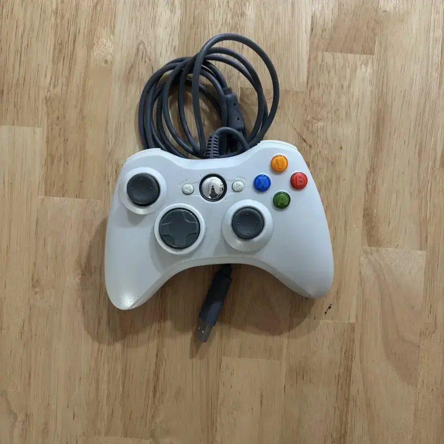 xbox360 유선 게임패드 pc호환가능