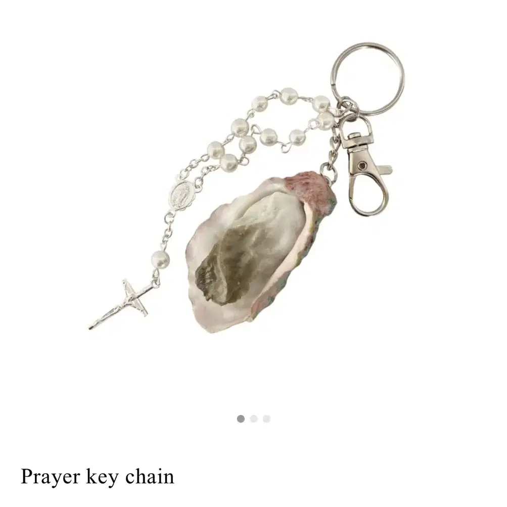 frustrated oyster Prayer key chain 키링