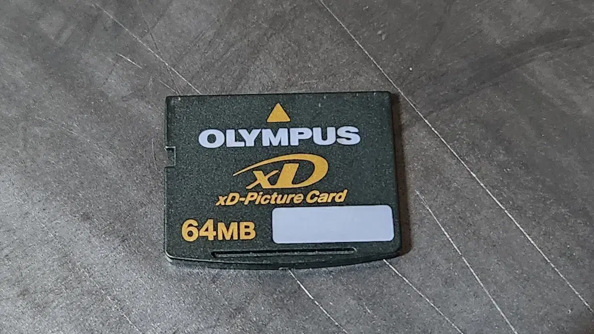 올림푸스 XD 64MB