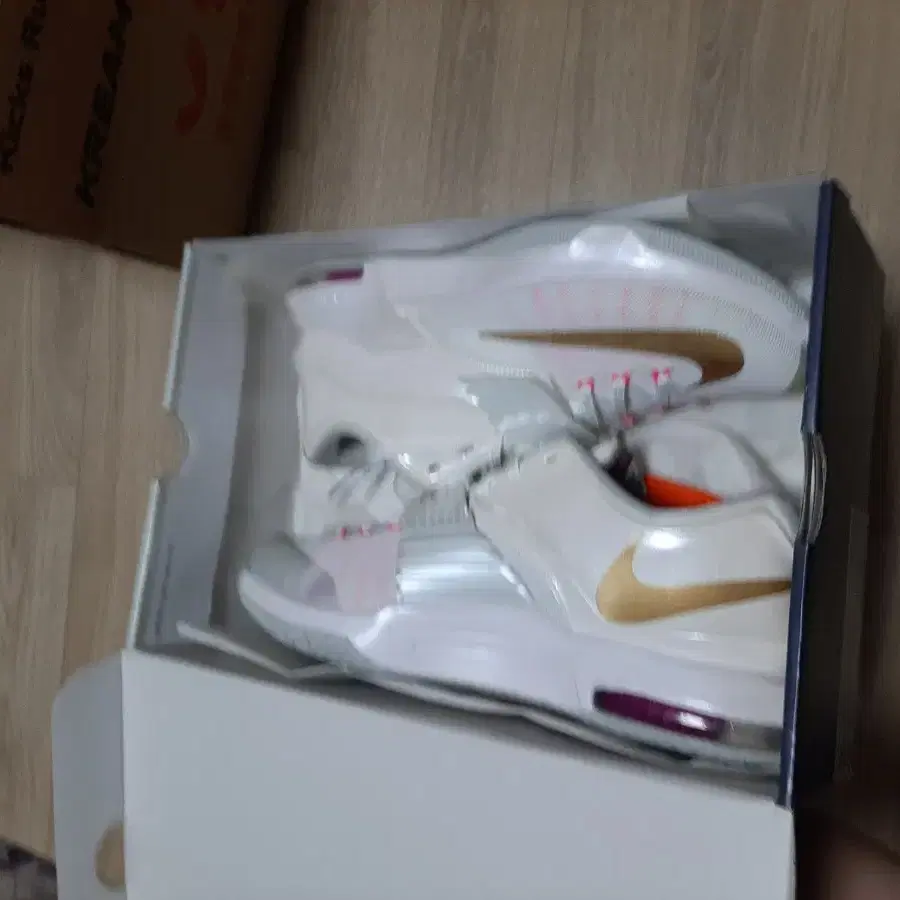 나이키 KD7 AUNT PEARL 280사이즈 농구화