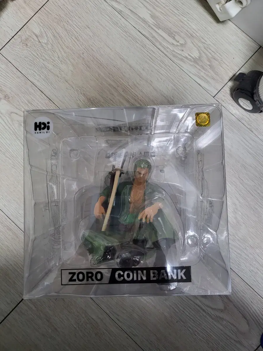 ONEPIECE Zoro's Piggy Bank (Genuine)