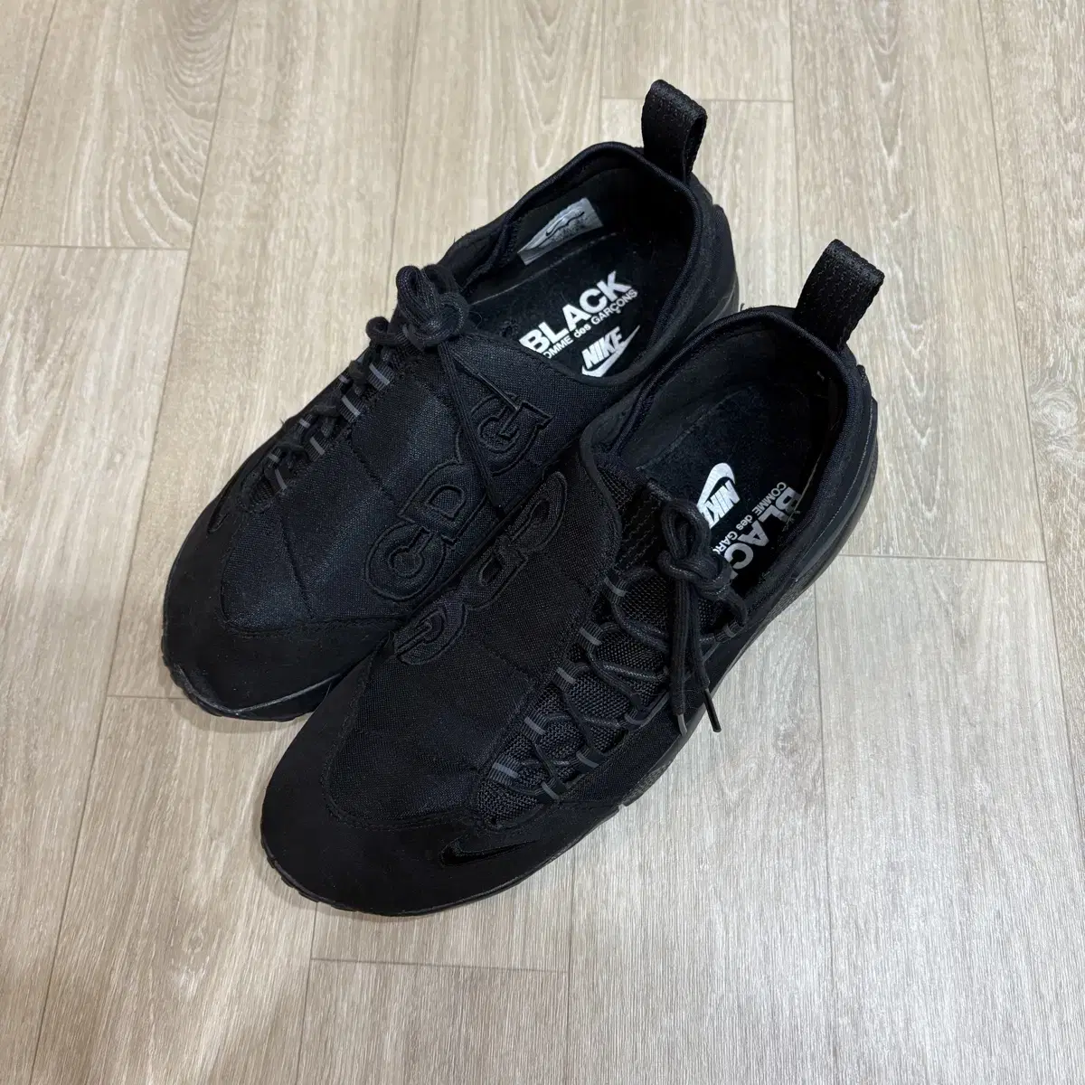 CDG X NIKE 꼼데가르송 나이키 풋 케이프 270