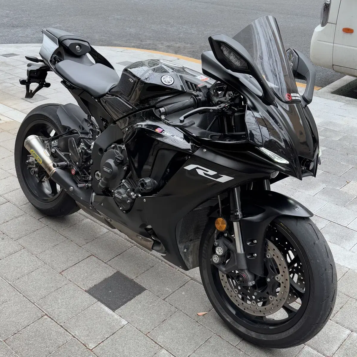 폐지o) 20년식 야마하 yzf-r1 1.2만 키로