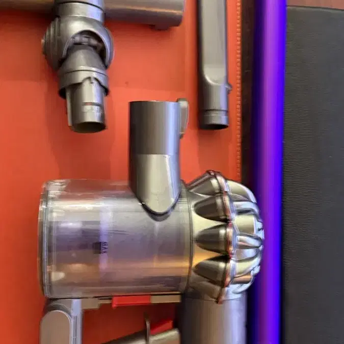 dyson v6 다이슨 무선청소기 5만원