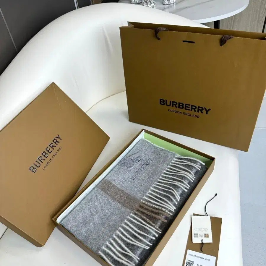 버버리 burberry트렌드 캐시미어 머플러