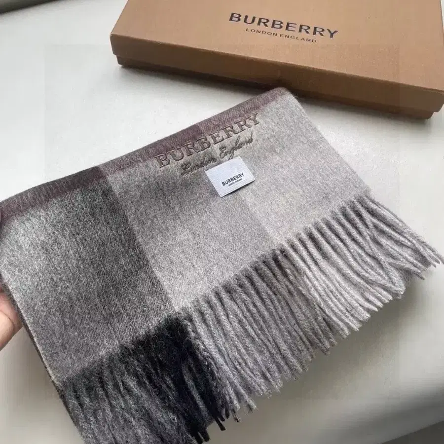 버버리 burberry다채트렌드 캐시미어 머플러