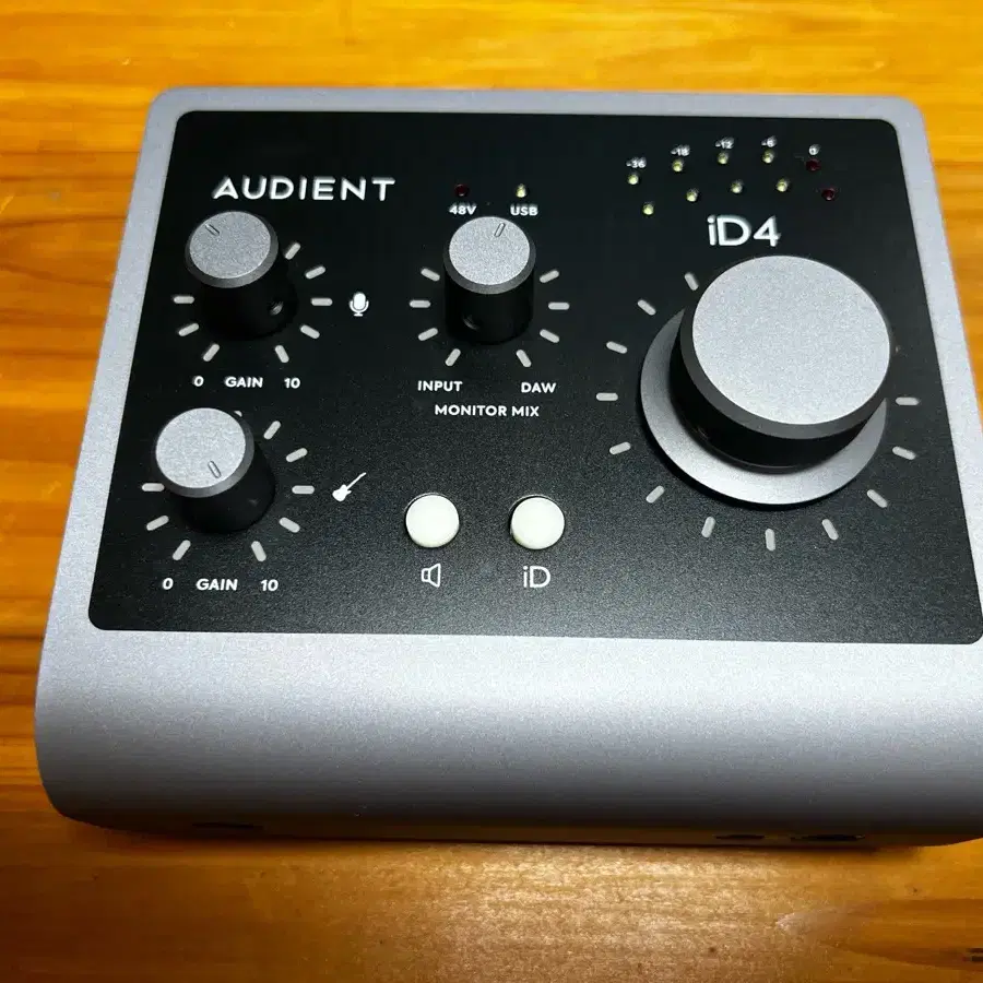 Audient ID4 mk2