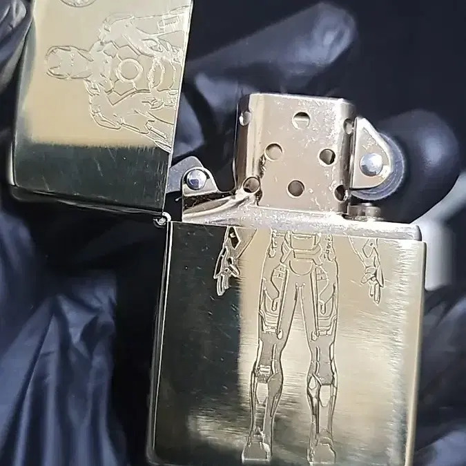 (새상품) 지포 zippo 마블 아이언맨 한정판 골드