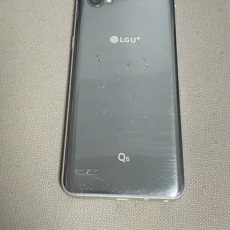 LG Q6