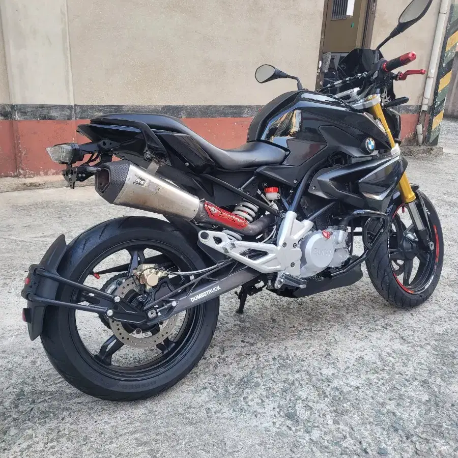 17년식 BMW G310R 판매합니다