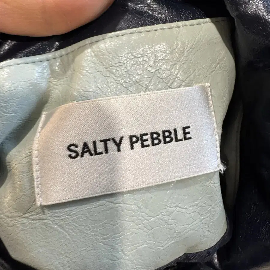 Salty pebble 솔티페블 레더 프린지 자켓 새상품