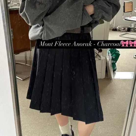 ribbonbit Pleated Midi Skirt m사이즈