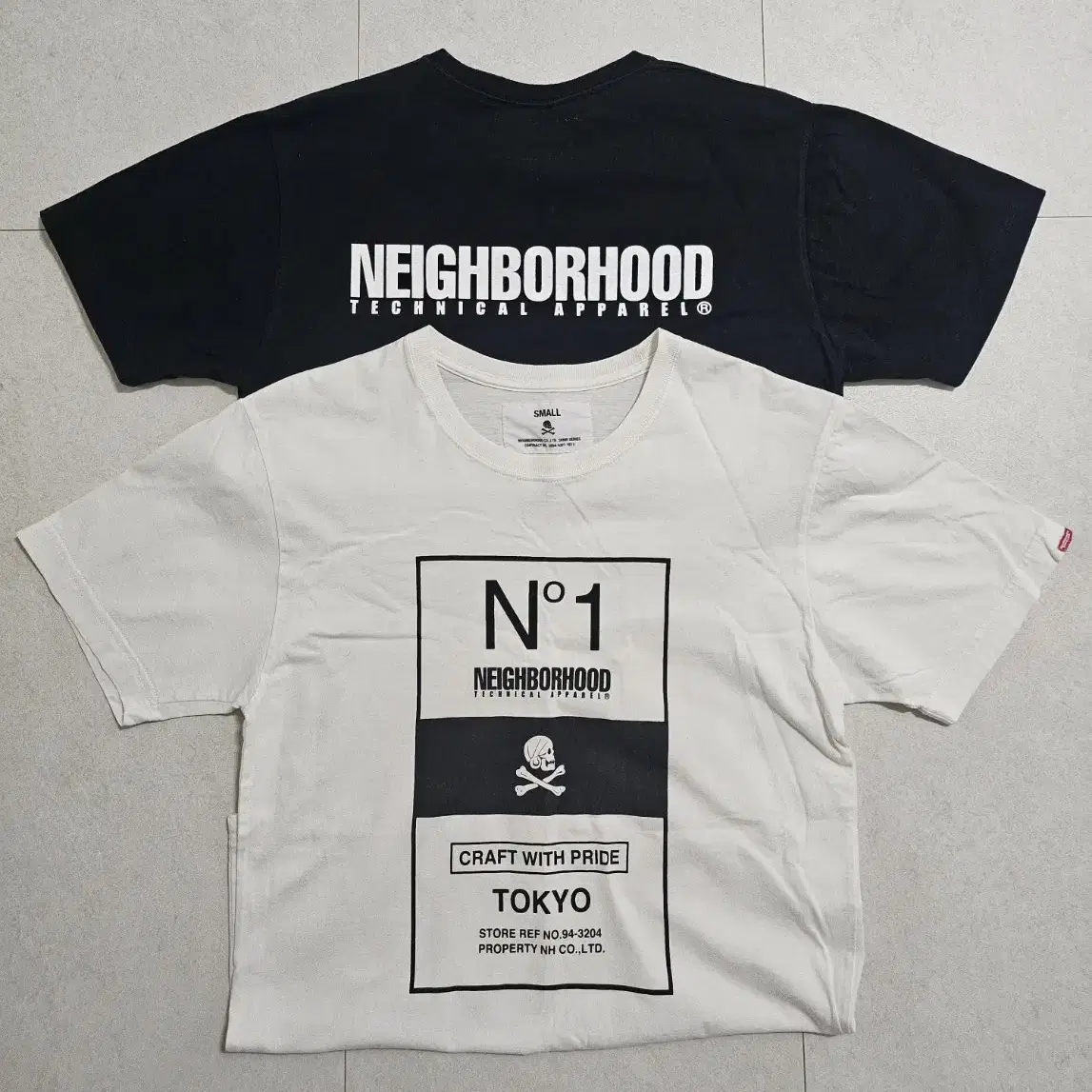 네이버후드 neighborhood 반팔 두개