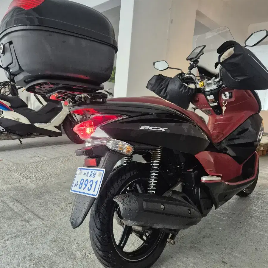 14년식 pcx125 출퇴용 판매합니다