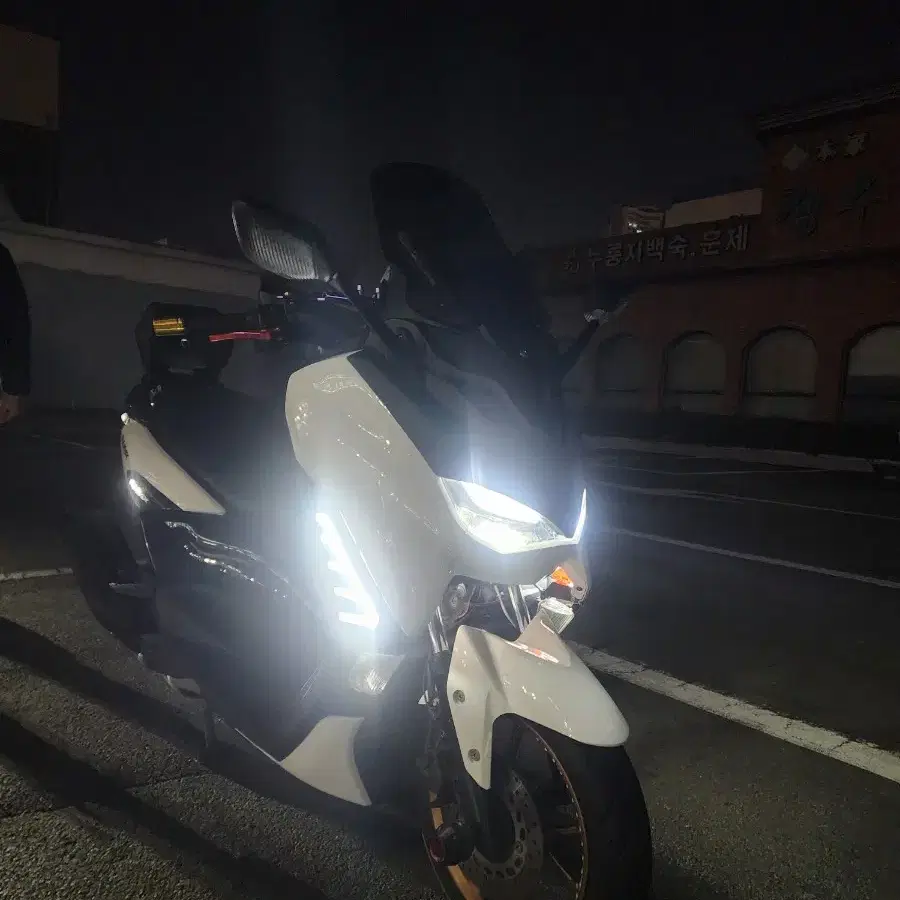 nmax 125 21년식 풀튜닝