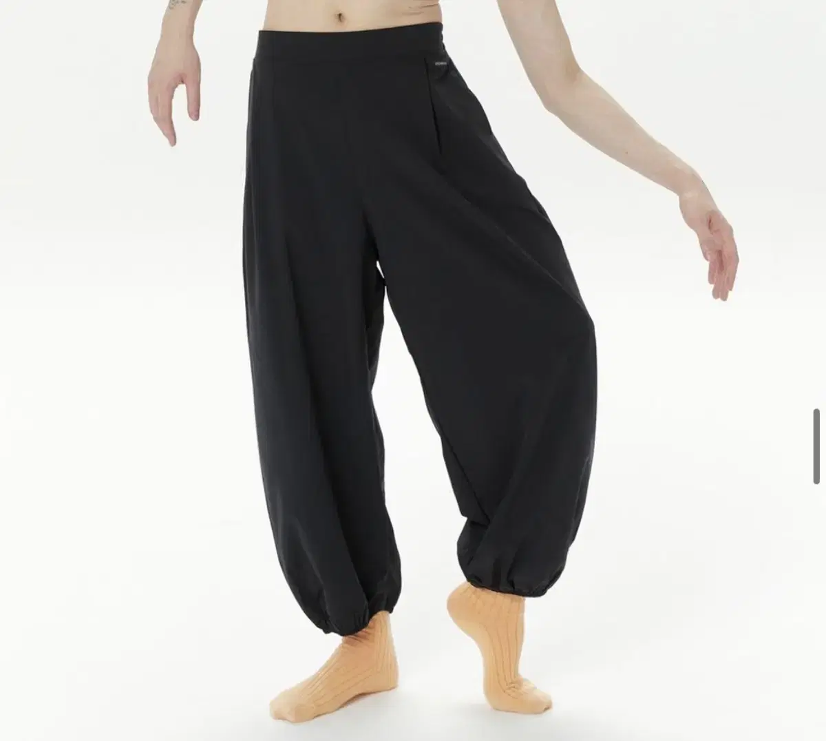 무브웜 Mens Half Banding Pants 블랙 m