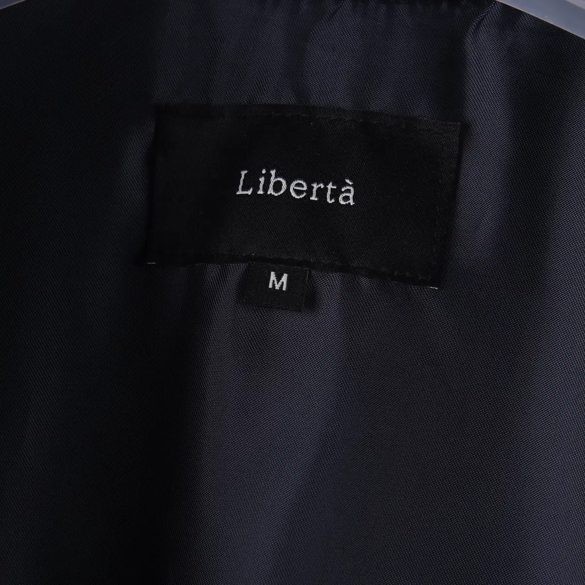 LIBERTA 퀼팅 자켓 패딩 자켓 네이비 (M)