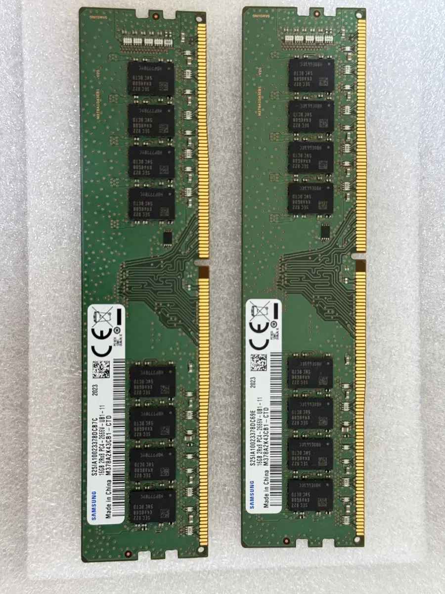 RAM 16GB x 2 (pc-4 21300 16GB 2666MHz)