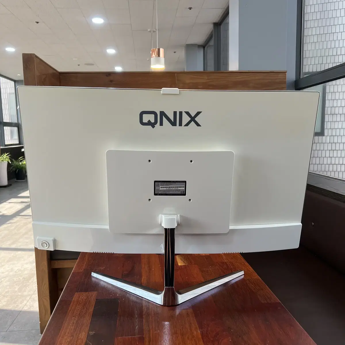 큐닉스 QNIX 32인치 FHD 144주사율 커브드 게이밍 모니터 판매