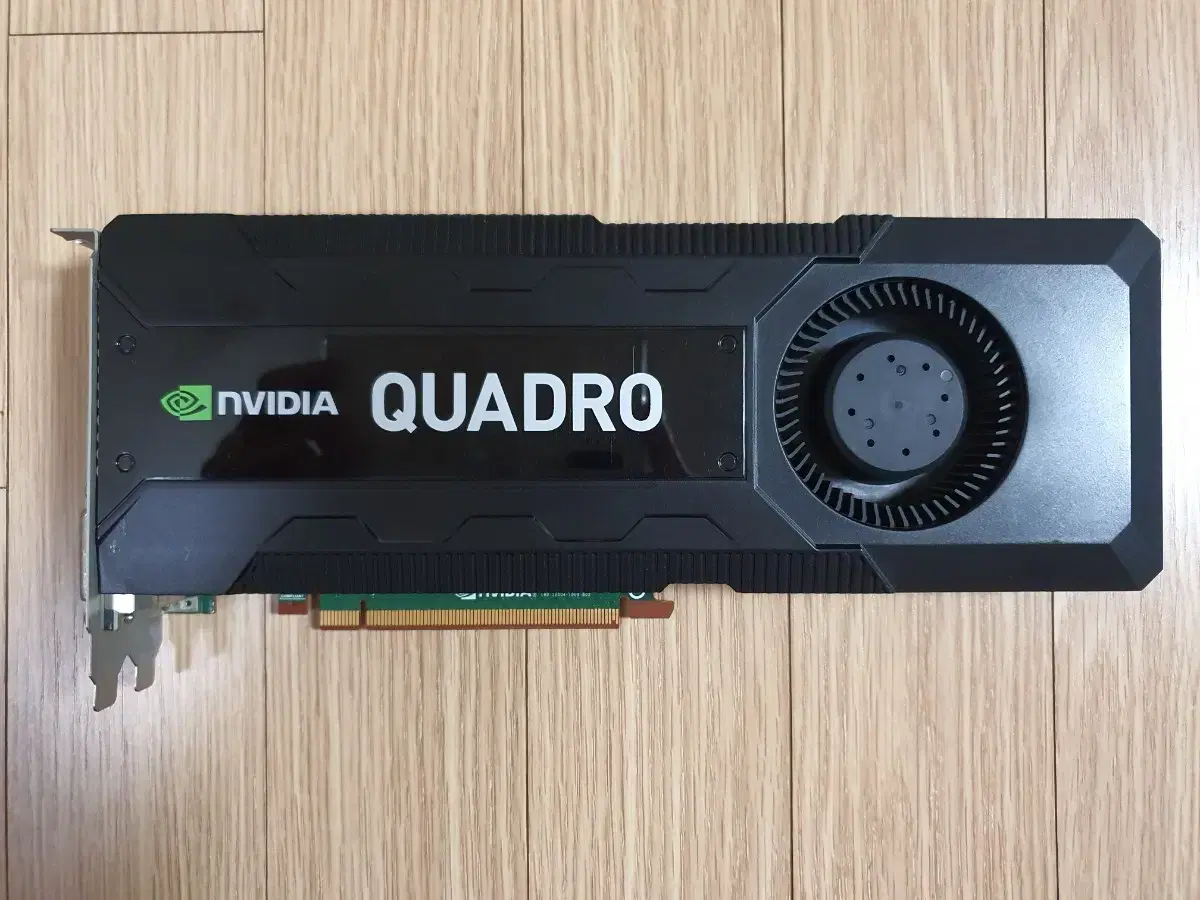 NVIDIA QUADRO K5000(4GB)