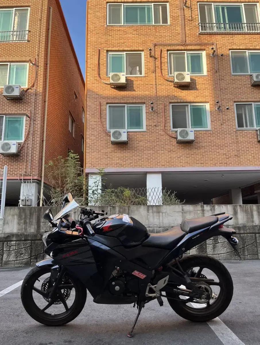 cbr125cc16년식