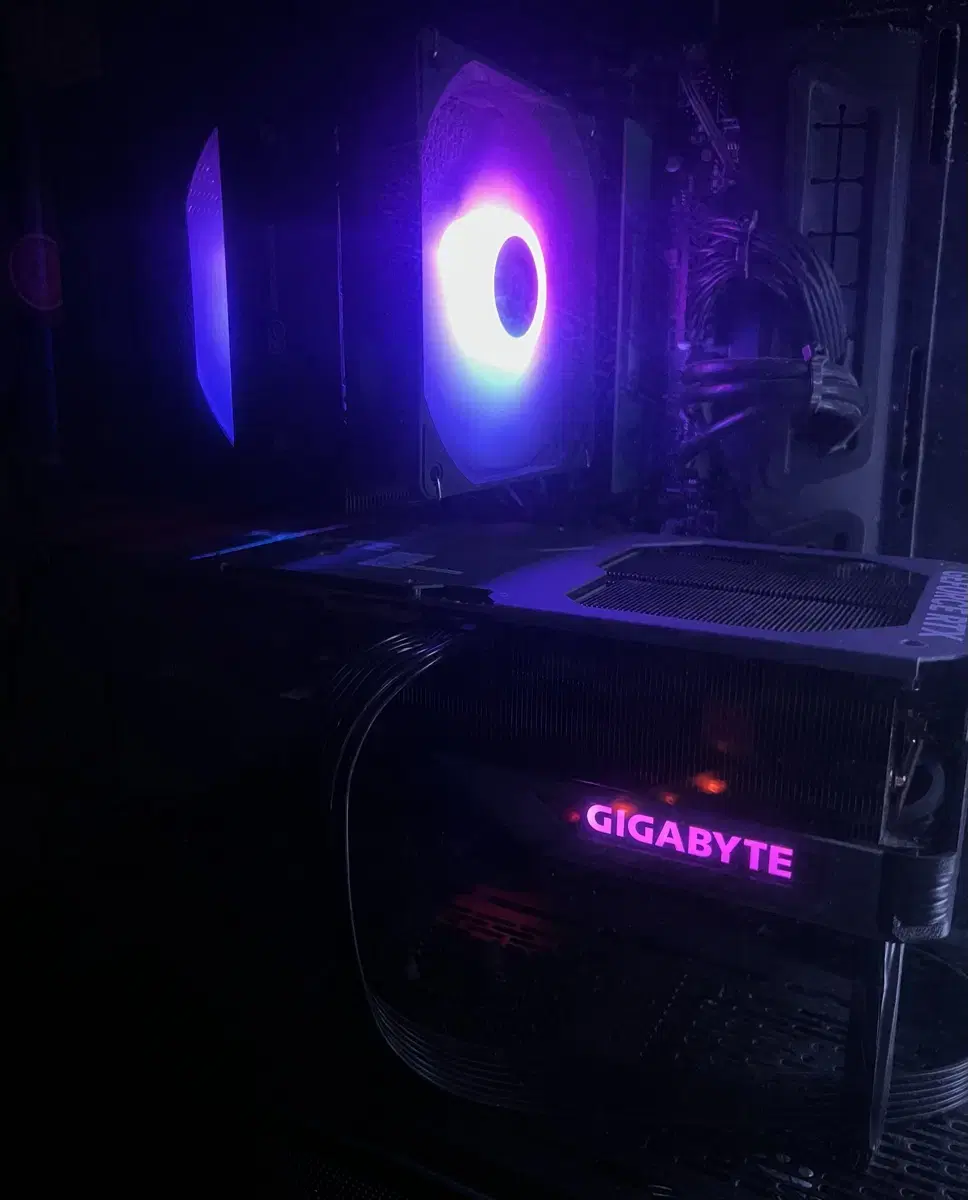 i7 13700K RTX 4090 고사양 데스크탑 판매 합니다