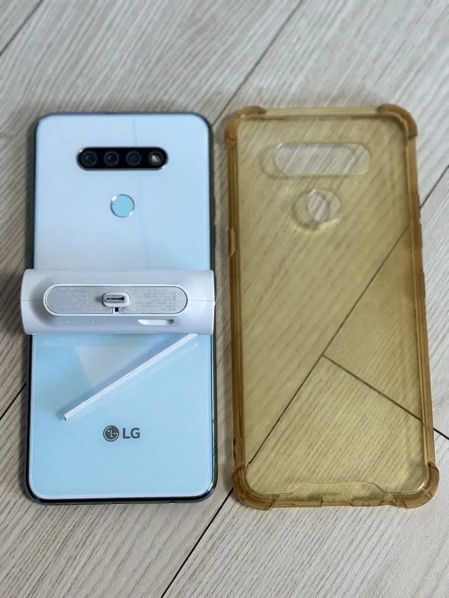 LG Q51 & 5000mAh 거치대 보조배터리