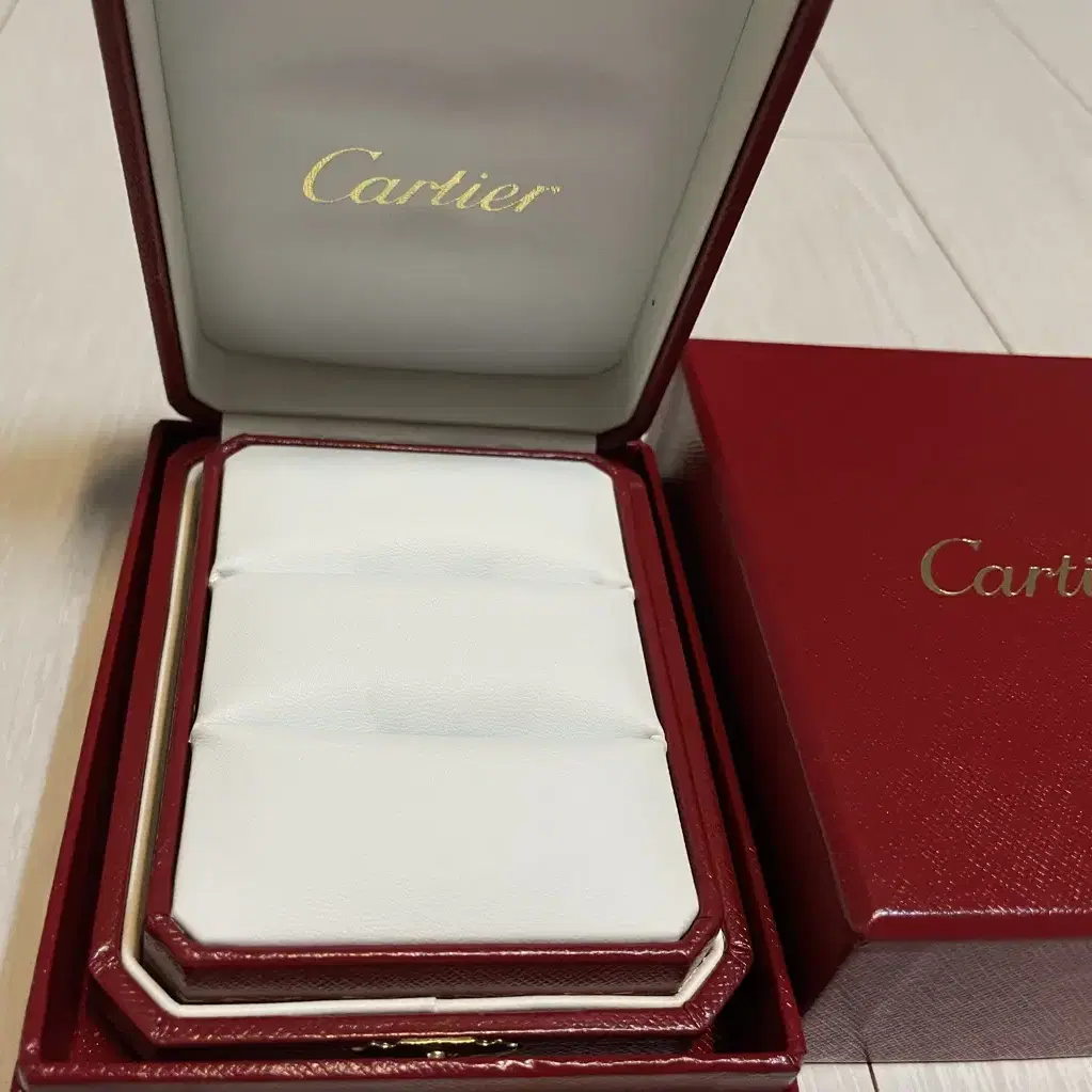 [Cartier]까르띠에 쥬얼리 반지(2구 수납용) 케이스 & 박스 판매